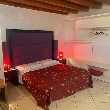 Albergo Le Piante Manerba del Garda Exteriör bild