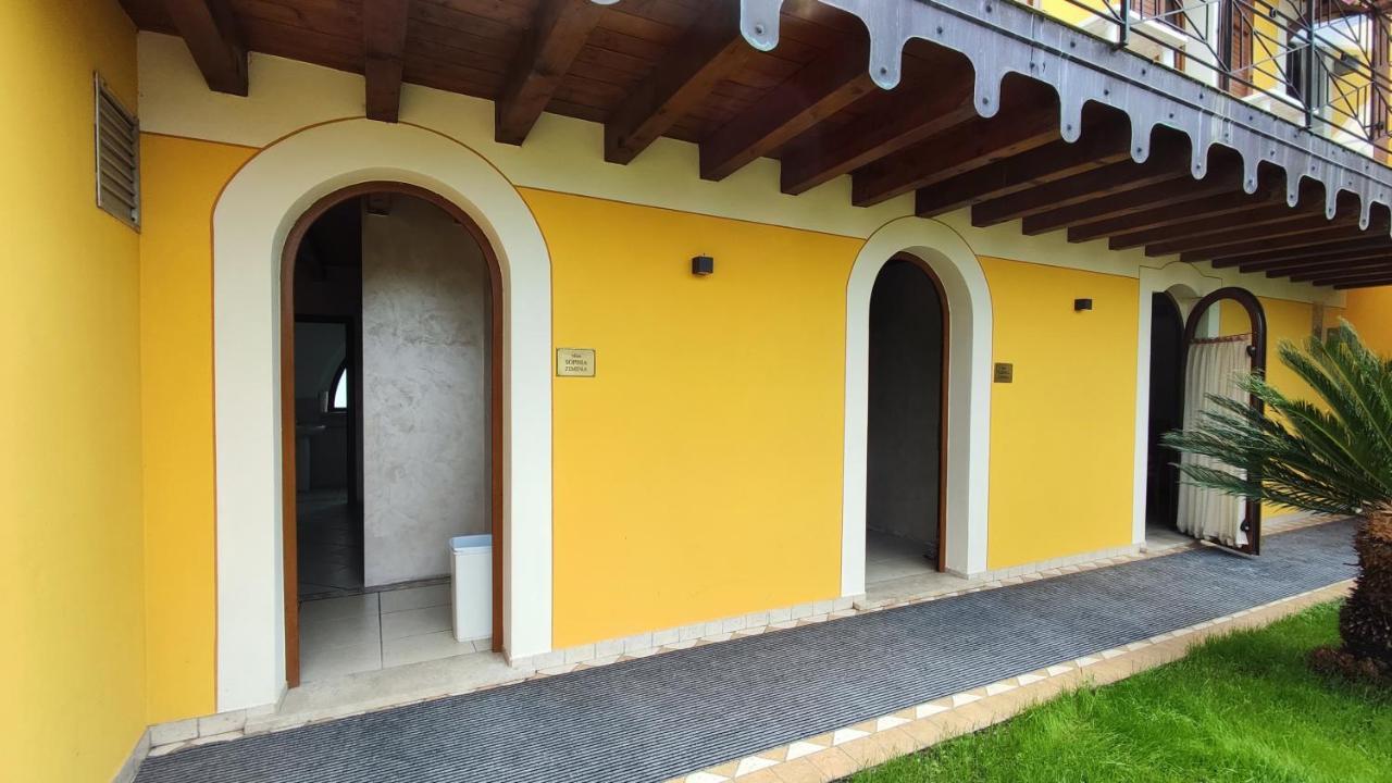Albergo Le Piante Manerba del Garda Exteriör bild