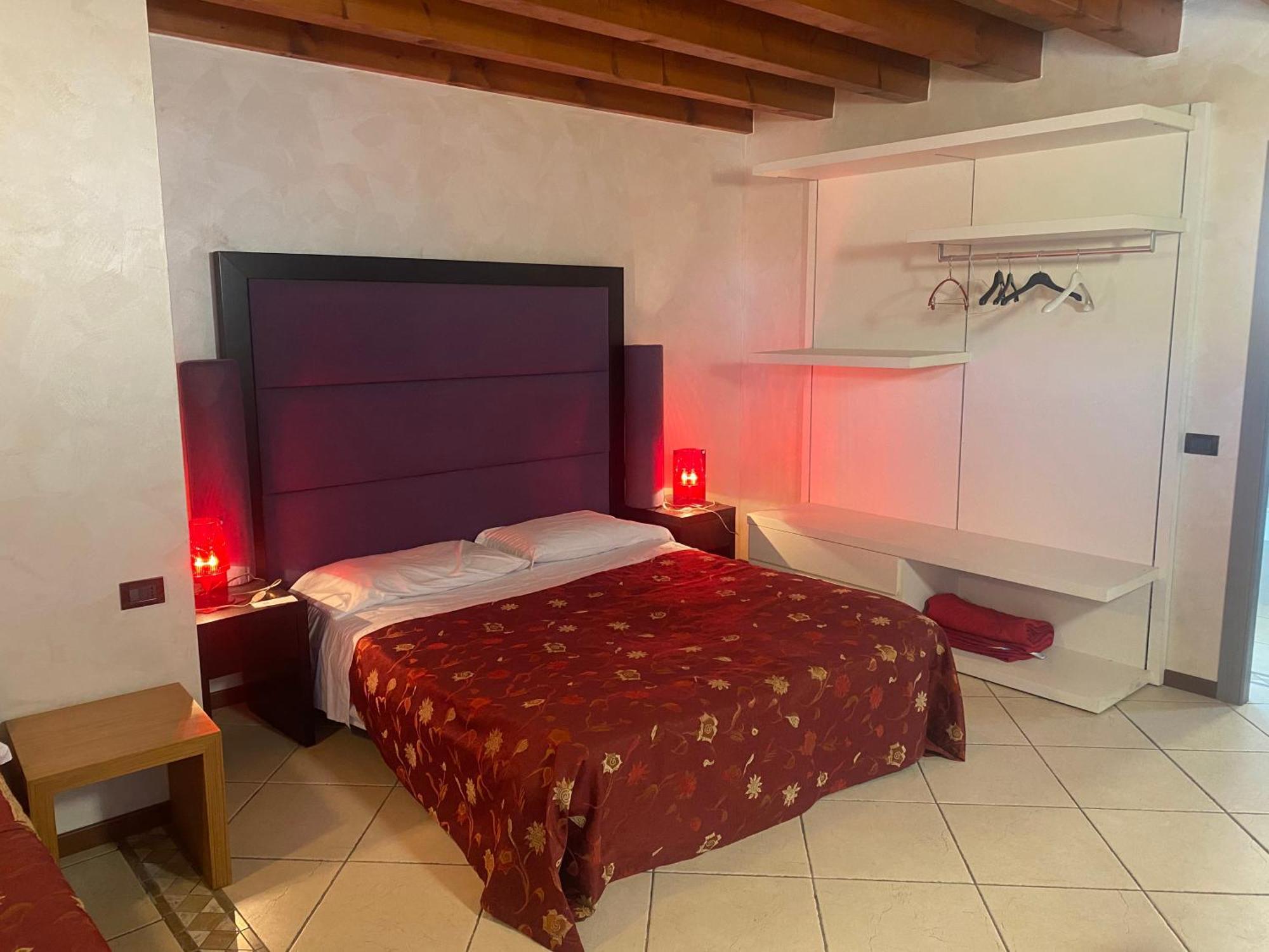 Albergo Le Piante Manerba del Garda Exteriör bild