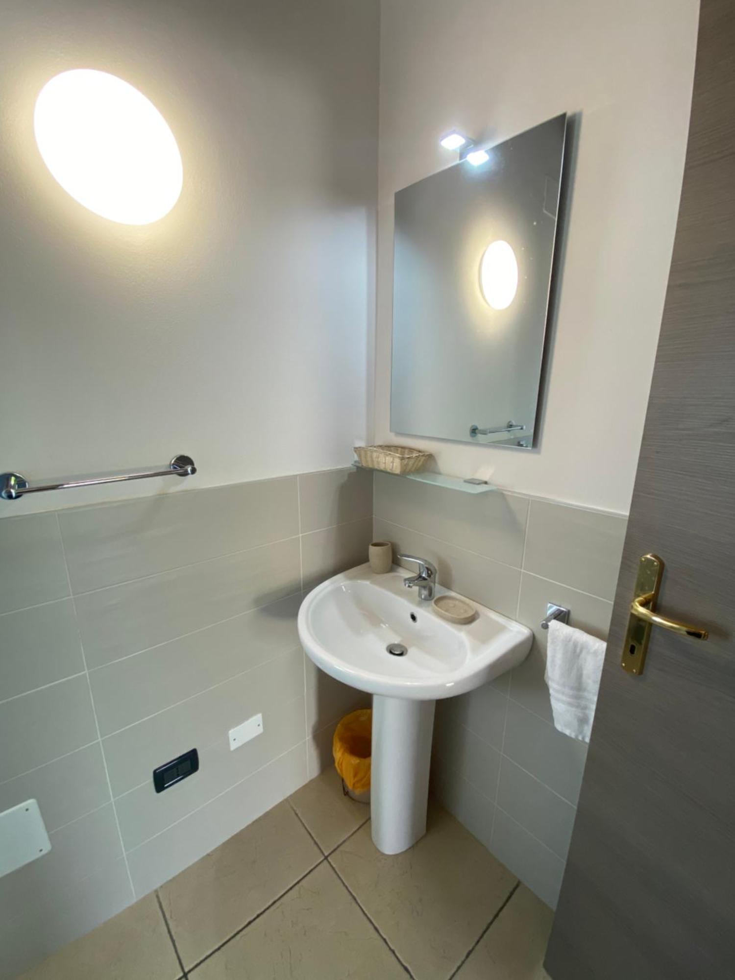Albergo Le Piante Manerba del Garda Exteriör bild