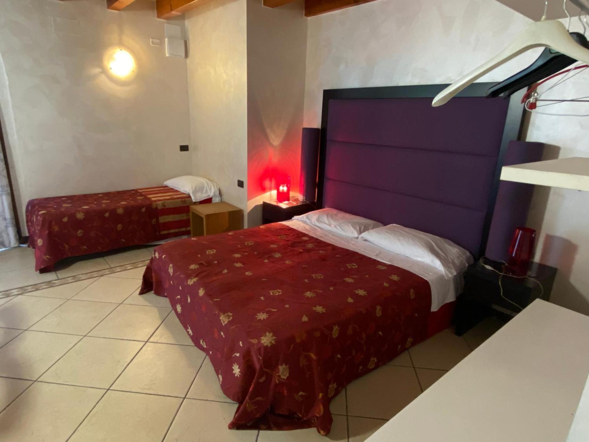 Albergo Le Piante Manerba del Garda Exteriör bild