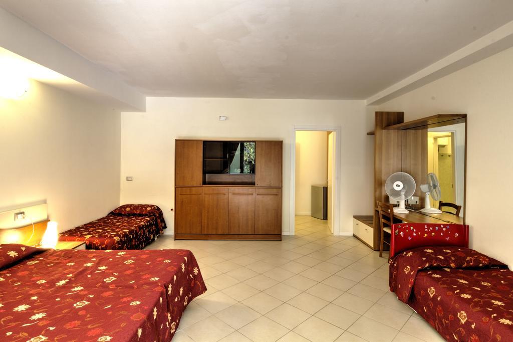 Albergo Le Piante Manerba del Garda Exteriör bild