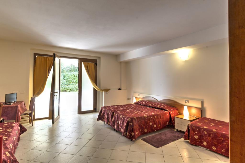 Albergo Le Piante Manerba del Garda Exteriör bild