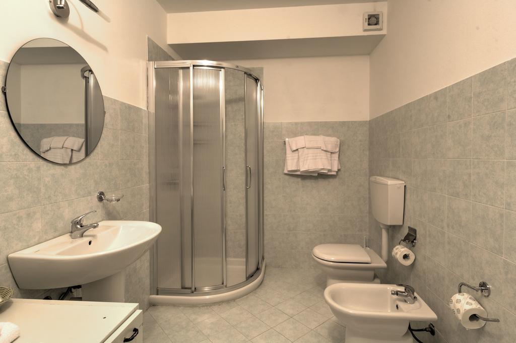 Albergo Le Piante Manerba del Garda Exteriör bild