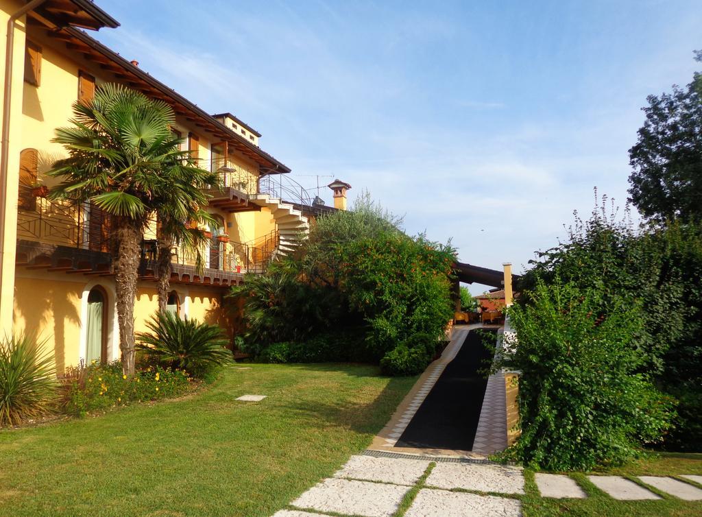 Albergo Le Piante Manerba del Garda Exteriör bild